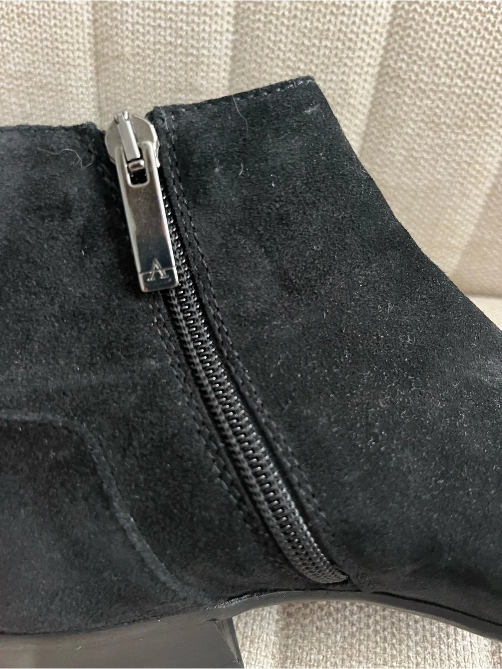 Aquatalia pre loved